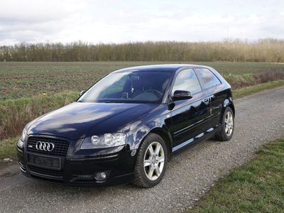 gebraucht Audi A3 2.0 TDI 125kW S line Sportp. Allrad