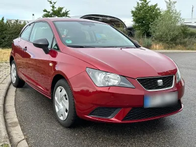 Gebraucht Seat Ibiza Reference 69 PS (50 kW) 2013 Rot Kleinwagen