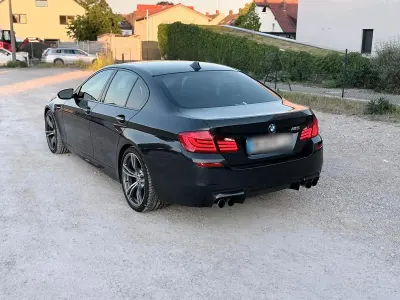 Gebraucht BMW M5 560 PS (411 kW) 2013 Grau Limousine