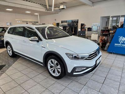 Gebraucht VW Passat Alltrack 200 PS (147 kW) 2023 Weiß Kombi