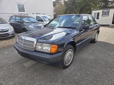 Gebraucht Mercedes 190 109 PS (80 kW) 1991 Blau Limousine
