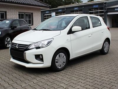Weiß Gebraucht 2022 Mitsubishi Space Star Kleinwagen | 11.690 € (Etwas zu teuer)