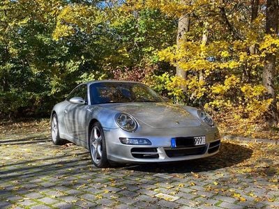 Porsche 911 Carrera