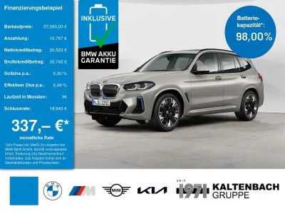 Gebraucht BMW iX3 Impressive 210 kW (286 PS) 2023 Silber SUV