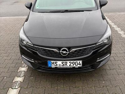 Schwarz Gebraucht 2021 Opel Astra Design Edition Kombi | 13.000 € (Teuer)