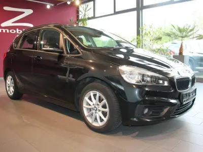 Gebraucht BMW 218 Active Tourer Advantage 136 PS (100 kW) 2018 Schwarz Van / Kleinbus