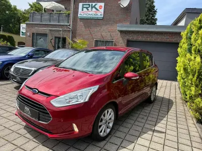 Gebraucht Ford B-MAX Titanium 125 PS (91 kW) 2017 Rubyrot (metallic) Van / Kleinbus