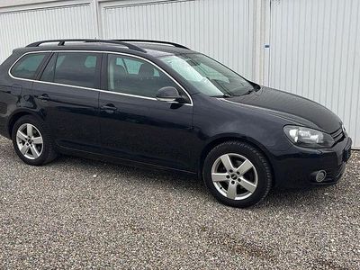 Gebraucht VW Golf VI Comfortline 105 PS (77 kW) 2011 Schwarz Kleinwagen