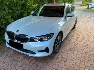 Gebraucht BMW 318 Advantage 150 PS (110 kW) 2021 Weiß Kombi
