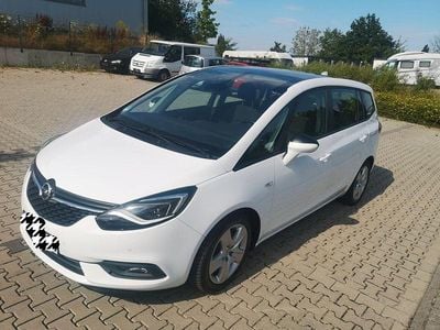 Opel Zafira Tourer