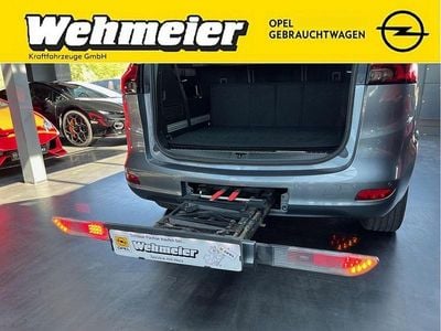 Usata Opel Zafira Innovation 140 CV (102 kW) 2017 Grigio Monovolume