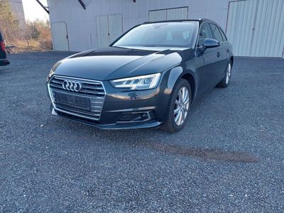 gebraucht Audi A4 Kombi Diesel 3.0 V6 mit Matrix, Spurhalte, Radar Tempomat