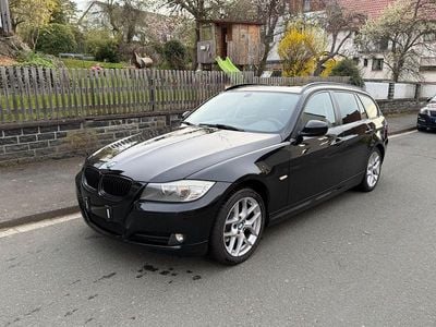 Usata BMW 320 Sport Line 177 CV (130 kW) 2010 Nero Station wagon