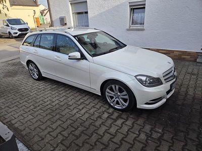 Gebraucht Mercedes C250 Avantgarde 204 PS (150 kW) 2012 Weiß Kombi