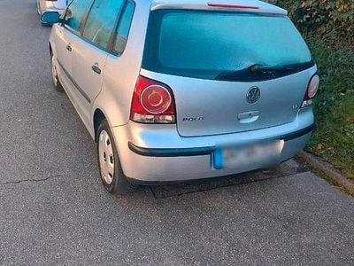 Gebraucht VW Polo 70 PS (51 kW) 2005 Silber Kleinwagen