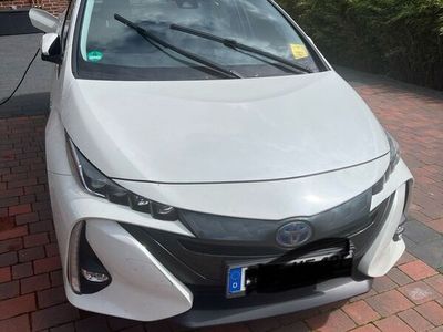 gebraucht Toyota Prius Plugin weiß Metallic