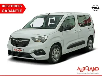 Gebraucht Opel Combo 110 PS (80 kW) 2022 Weiss Van / Kleinbus