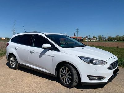 Second-hand Ford Focus Trend 120 CP (88 kW) 2015 Alb Break