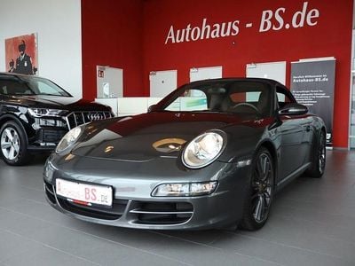 Porsche 911 Carrera Cabriolet