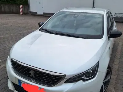 Gebraucht Peugeot 308 GT 177 PS (130 kW) 2018 Weiß Kombi