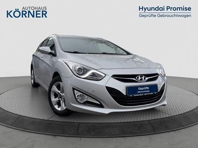 Gebraucht Hyundai i40 135 PS (99 kW) 2015 Silber Kombi