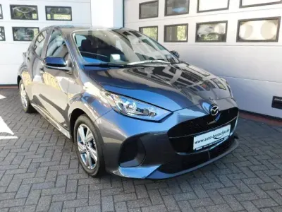 Gebraucht Mazda 2 Exclusive-Line 116 PS (85 kW) 2025 Lead grey Kleinwagen