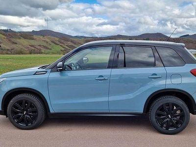 Gebraucht Suzuki Vitara Comfort+ 140 PS (102 kW) 2019 Blau SUV