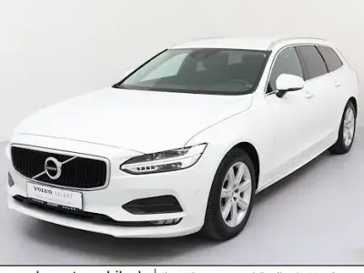 Gebraucht Volvo V90 Momentum 190 PS (139 kW) 2018 Ice white Kombi