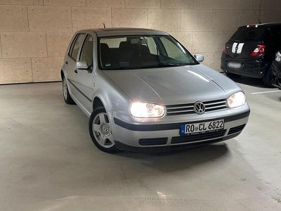 Gebraucht VW Golf IV 75 PS (55 kW) 2000 Silber Kleinwagen