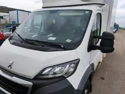 Gebraucht Peugeot Boxer 130 PS (95 kW) 2017 Weiß Van