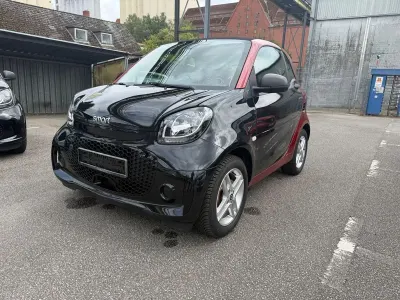 Gebraucht Smart ForTwo Coupé 60 kW (82 PS) 2022 Schwarz Coupé
