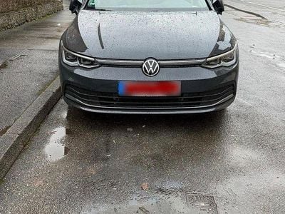 Gebraucht VW Golf VII Style 150 PS (110 kW) 2020 Grau Kombi