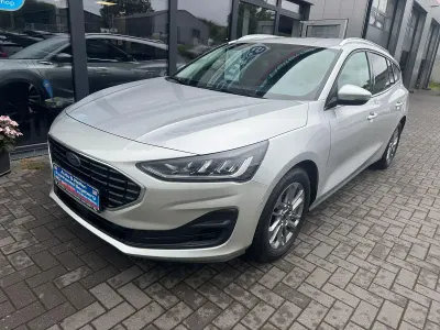 Gebraucht Ford Focus Titanium X 116 PS (85 kW) 2023 Silber Kombi