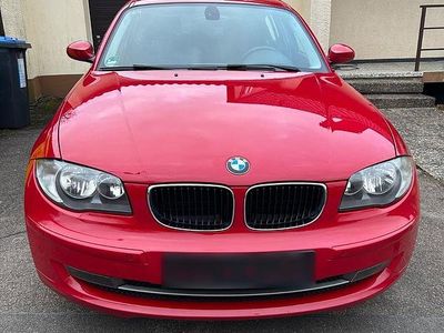Gebraucht BMW 116 122 PS (89 kW) 2007 Rot Kleinwagen