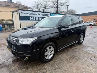 Gebraucht Mitsubishi Outlander Intense 150 PS (110 kW) 2013 Amethyst black SUV