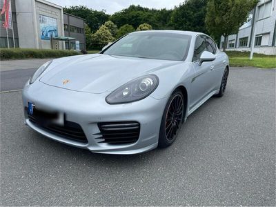 Porsche Panamera GTS