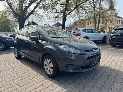 Usata Ford Fiesta 68 CV (50 kW) 2009 Grigio Utilitaria