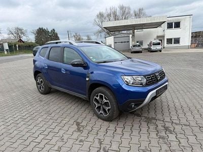 Gebraucht Dacia Duster Celebration 116 PS (85 kW) 2021 Blau SUV