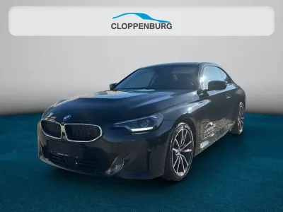 Gebraucht BMW 220 184 PS (135 kW) 2025 Saphirschwarz Coupé