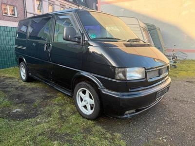 Schwarz Gebraucht 1992 VW Caravelle Van / Kleinbus | 2.999 €