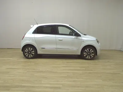 Gebraucht Renault Twingo Techno 60 kW (82 PS) 2022 Weiss Kleinwagen