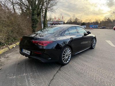 Gebraucht Mercedes CLA220 190 PS (139 kW) 2019 Schwarz Limousine
