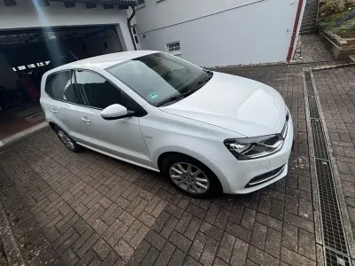 Gebraucht VW Polo Sound 90 PS (66 kW) 2017 Weiß Limousine