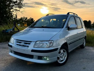 Gebraucht Hyundai Matrix GLS 103 PS (75 kW) 2004 Grau Van / Kleinbus