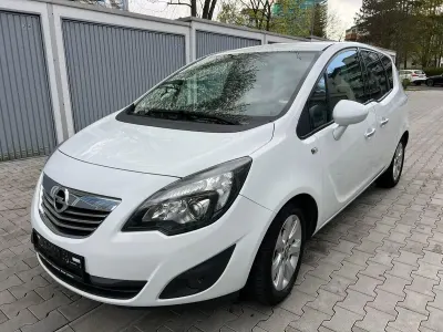 Gebraucht Opel Meriva Edition 140 PS (102 kW) 2010 Weiß Van / Kleinbus