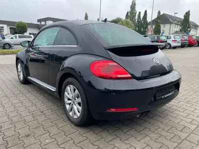 Używany VW Beetle Design 150 KM (110 kW) 2016 Czarny Hatchback