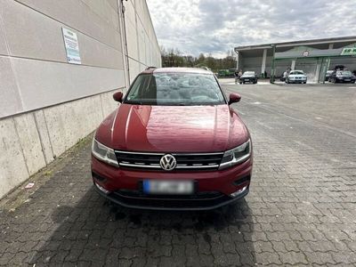 gebraucht VW Tiguan 2.0 TDI SCR DSG BMT Comfortline Comfo...