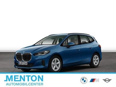 Gebraucht BMW 220 Active Tourer 156 PS (114 kW) 2025 Blau Van / Kleinbus