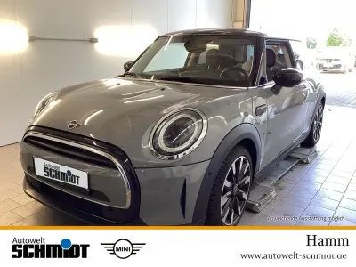 Gebraucht Mini Cooper Classic 136 PS (100 kW) 2021 Grau Kleinwagen