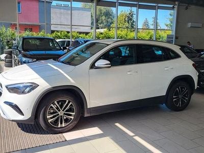 Mercedes GLA200